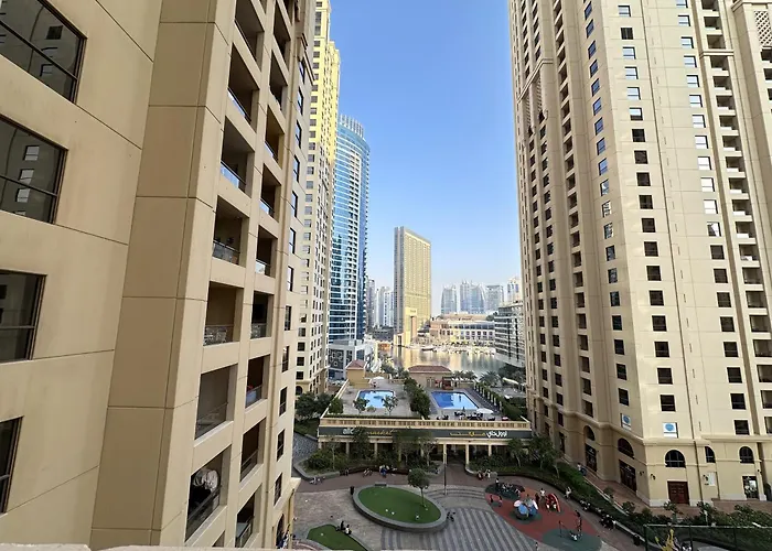 Bollywood Beach Hostel Dubai